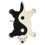 Doing Goods Mara Yin Yang IJsbeer vloerkleed XL Doing Goods Mara Yin Yang IJsbeer vloerkleed XL