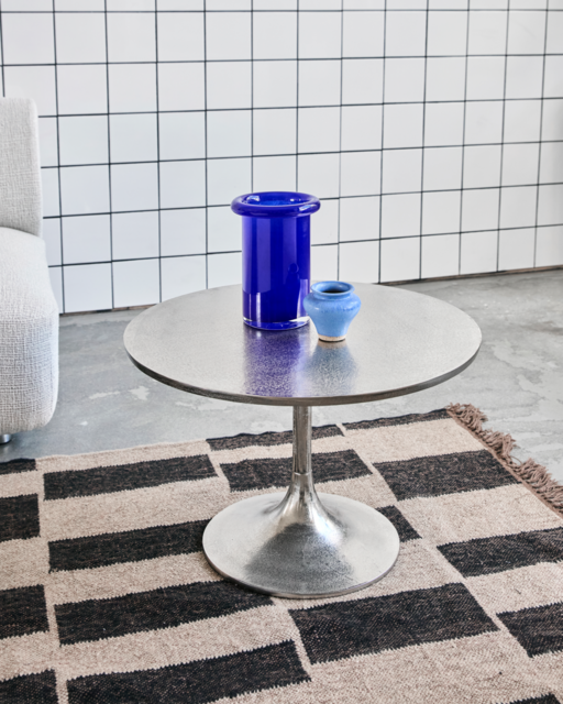 House Doctor Table d'appoint Pan en argent brossé House Doctor Table d'appoint Pan en argent brossé