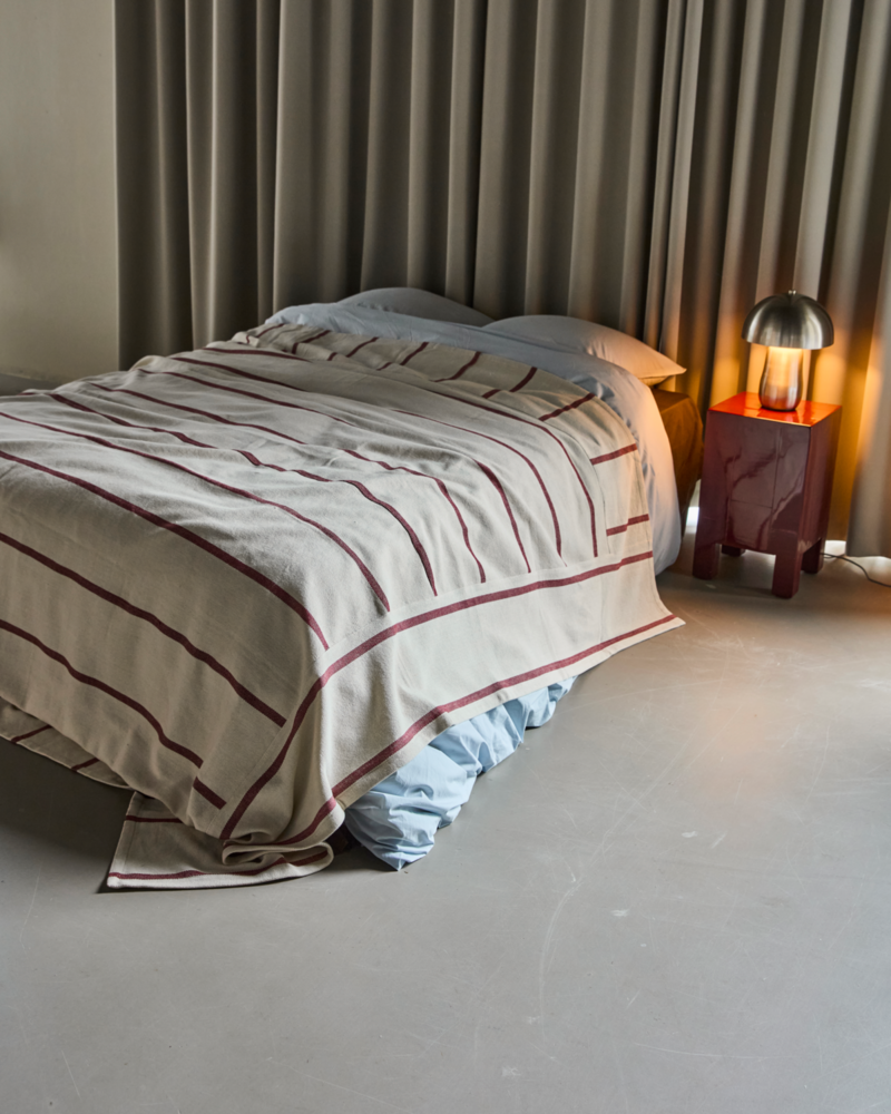 House Doctor Couvre-lit Nula 250 x 250 cm rouge