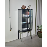 House Doctor Cabin kast zwart