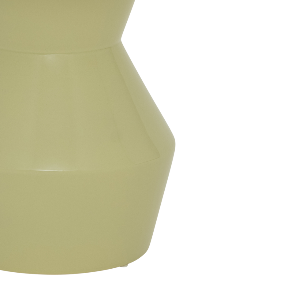 Urban Nature Culture Sculptural bijzettafel pale green Urban Nature Culture Sculptural bijzettafel pale green