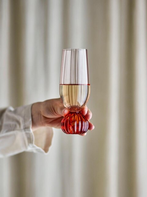 Bloomingville Verres à champagne Taurin roses, lot de 6 pièces Bloomingville Verres à champagne Taurin roses, lot de 6 pièces