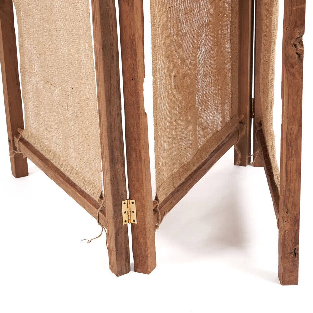 Bazar Bizar The Zenbu partition wall