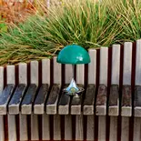 Louis Poulsen Lampe de table portable Panthella 160 vert opale original Louis Poulsen Lampe de table portable Panthella 160 vert opale original