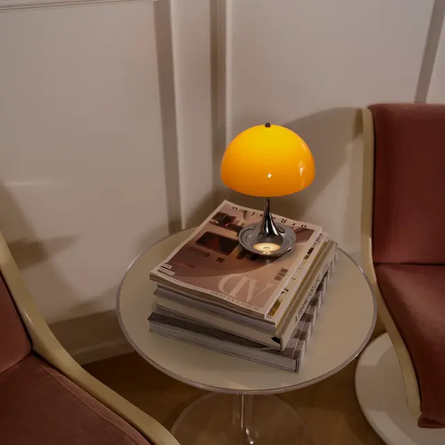 Louis Poulsen Panthella 160 portabel bordslampa original opal orange
