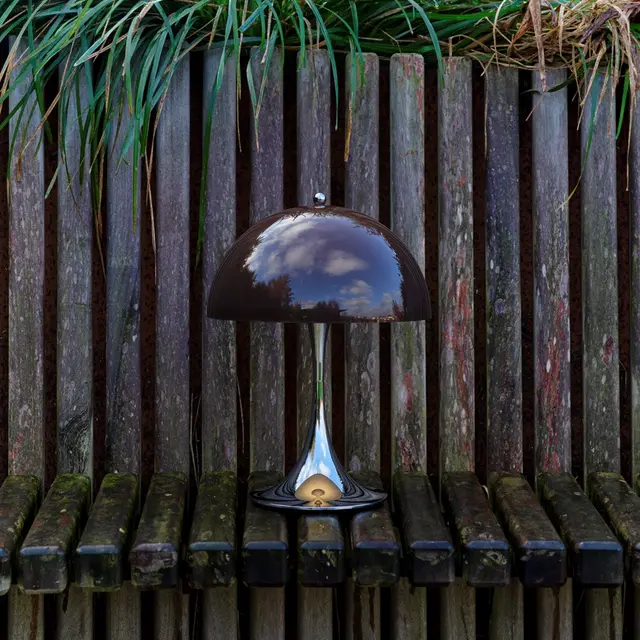 Louis Poulsen Panthella 250 tragbare Tischleuchte, Original Opalbraun Louis Poulsen Panthella 250 tragbare Tischleuchte, Original Opalbraun