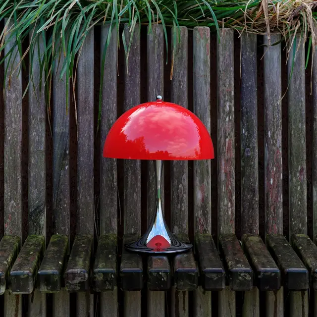 Louis Poulsen Lampe de table portable Panthella 250 rouge opale d'origine Louis Poulsen Lampe de table portable Panthella 250 rouge opale d'origine