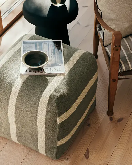 Broste Copenhagen Sigrid Pouf beige/grün