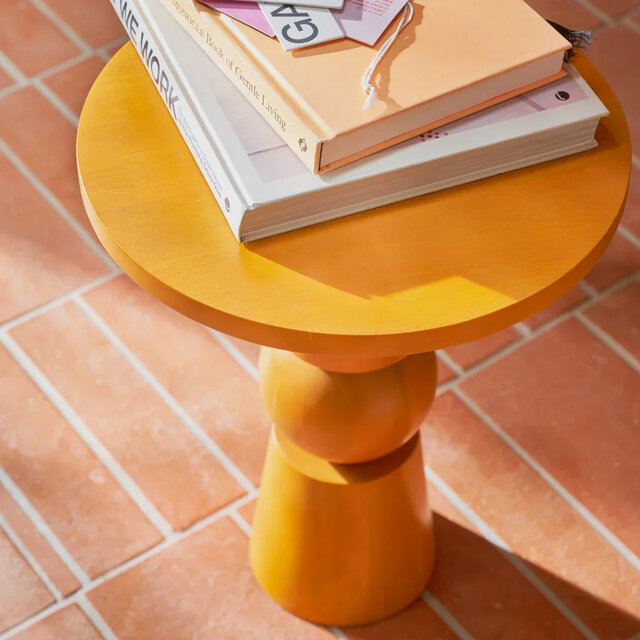 Urban Nature Culture Teko sidobord orange Urban Nature Culture Teko sidobord orange