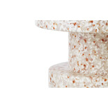 Normann Copenhagen Mesa auxiliar blanca apilada con taburetes Bit