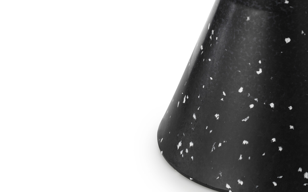 Normann Copenhagen Bit stool cone black bijzettafel