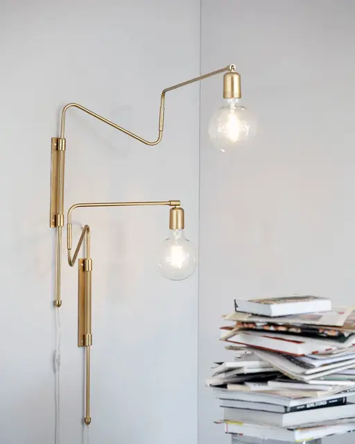 House Doctor Swing vegglampe messing justerbar jern