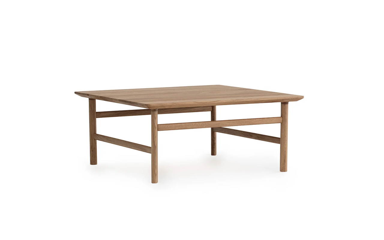 Normann Copenhagen Grow sofabord 80x80 cm egetræ