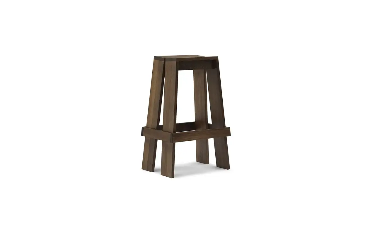 Normann Copenhagen Let barstol 75 cm brunbejdset ask Normann Copenhagen Let barstol 75 cm brunbejdset ask