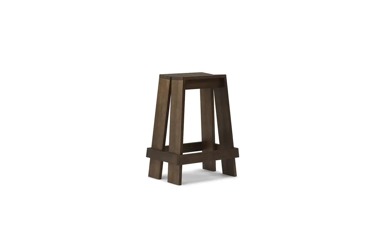 Normann Copenhagen Let barstol 65 cm brunbetsad ask