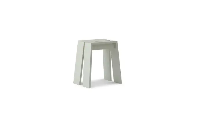 Normann Copenhagen Let kruk light grey Normann Copenhagen Let kruk light grey