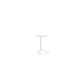 Normann Copenhagen Lift side table white Normann Copenhagen Lift side table white