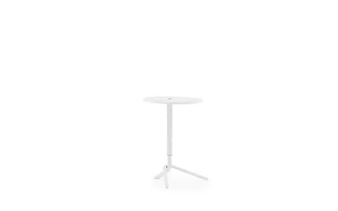 Normann Copenhagen Beistelltisch mit Hebemechanismus, weiß Normann Copenhagen Beistelltisch mit Hebemechanismus, weiß