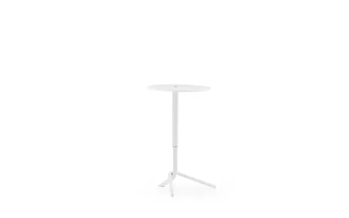Normann Copenhagen Table d'appoint relevable blanche Normann Copenhagen Table d'appoint relevable blanche