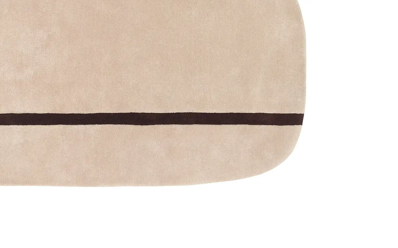 Normann Copenhagen Oona vloerkleed 90x200cm rose Normann Copenhagen Oona vloerkleed 90x200cm rose
