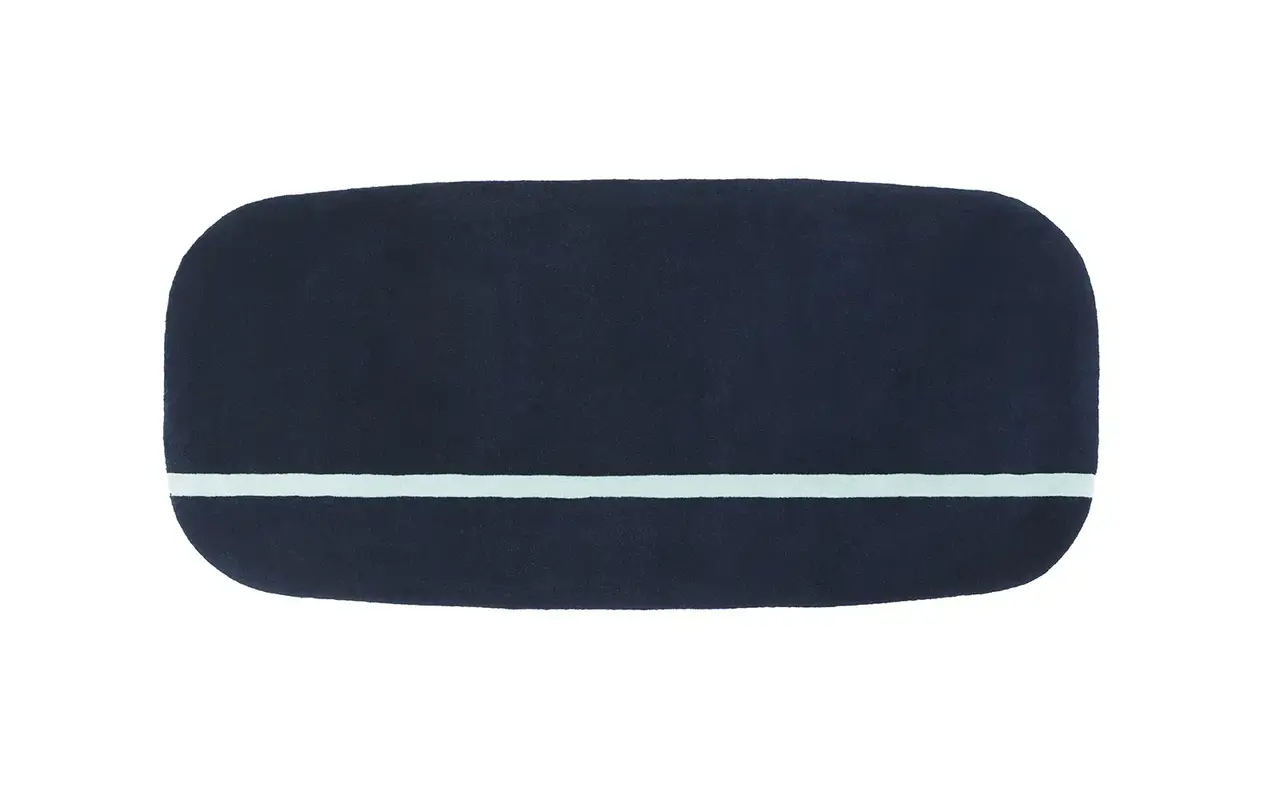 Normann Copenhagen Oona teppe 90x200cm blått Normann Copenhagen Oona teppe 90x200cm blått