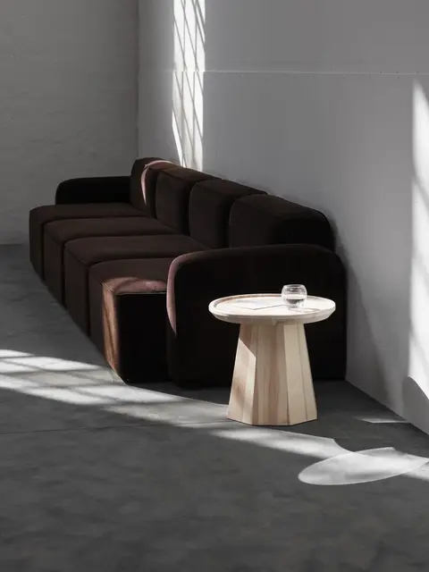 Normann Copenhagen Pine bijzettafel small Normann Copenhagen Pine bijzettafel small