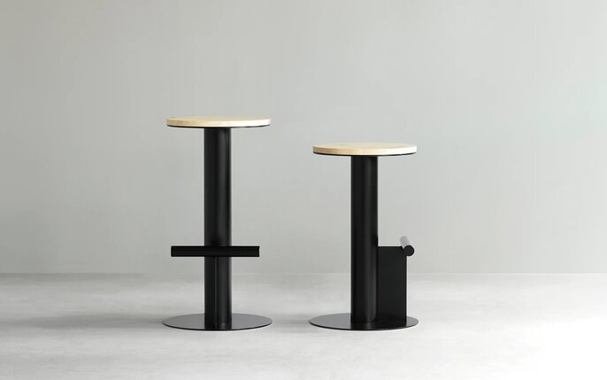 Normann Copenhagen Pole bar stool 75cm pine/black Normann Copenhagen Pole bar stool 75cm pine/black