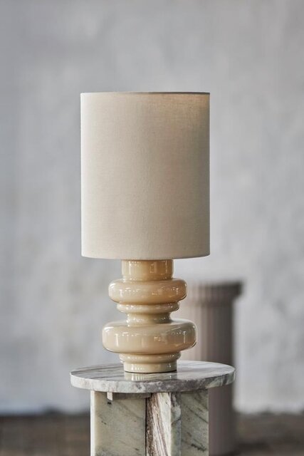 Bloomingville Lampada da tavolo Fabiola beige