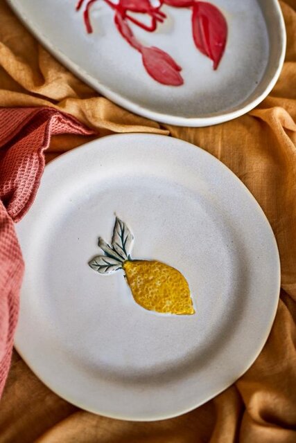 Bloomingville Had yellow plates set of 4 pieces