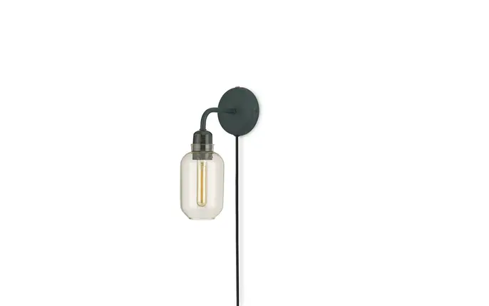 Normann Copenhagen Amp wandlamp gold/green