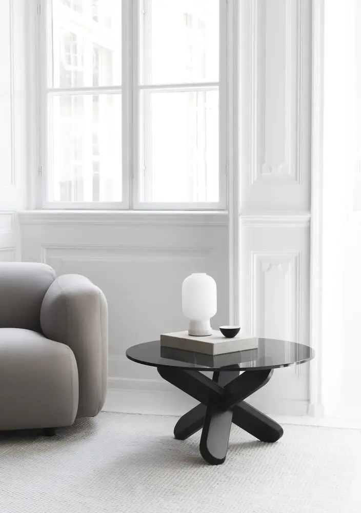 Normann Copenhagen Amp tafellamp white