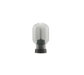 Normann Copenhagen Lampada da tavolo Amp color fumo/nero