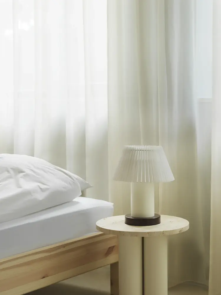 Normann Copenhagen Cellu bordlampe hvit Normann Copenhagen Cellu bordlampe hvit