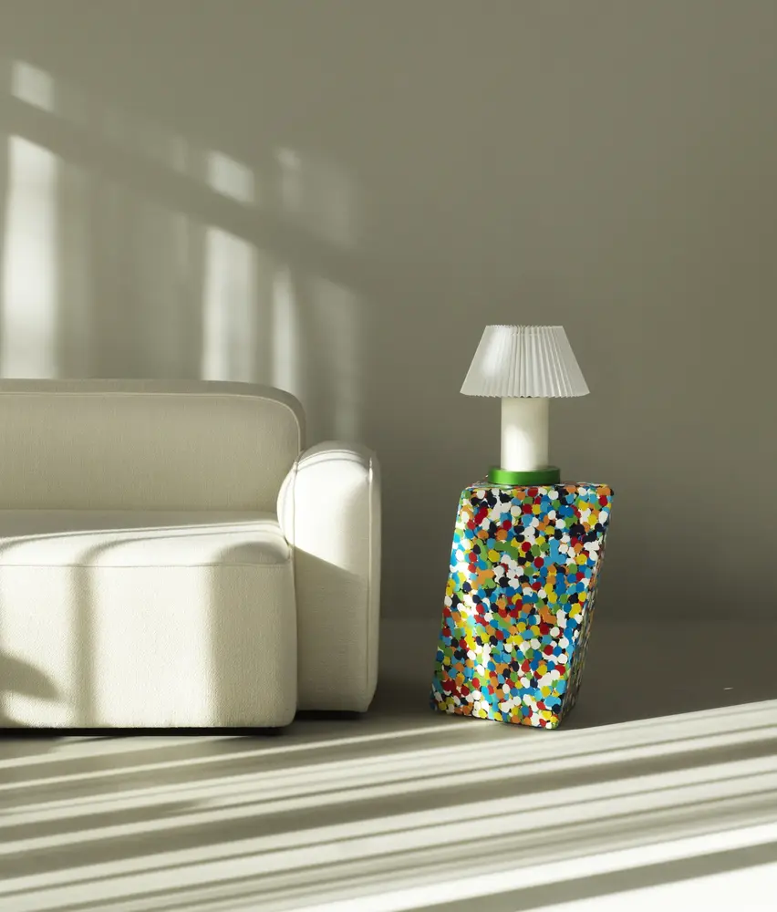 Normann Copenhagen Lampada da tavolo Cellu, luce verde Normann Copenhagen Lampada da tavolo Cellu, luce verde