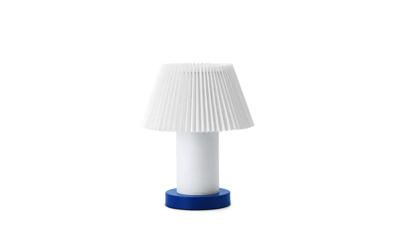 Normann Copenhagen Cellu tafellamp light blue Normann Copenhagen Cellu tafellamp light blue