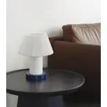 Normann Copenhagen Cellu bordlampe lys blå Normann Copenhagen Cellu bordlampe lys blå
