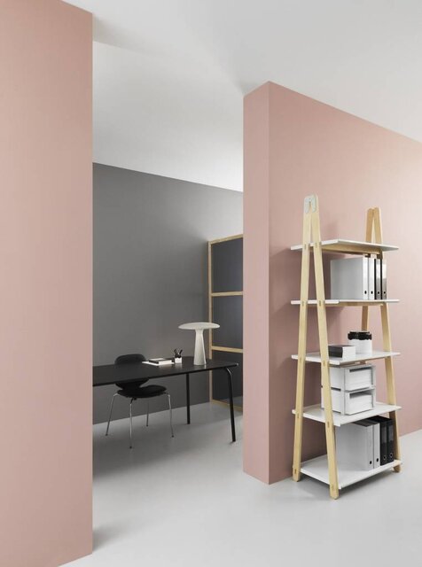 Normann Copenhagen Refugio lámpara de mesa negro