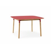 Normann Copenhagen Form røde egetræsbord