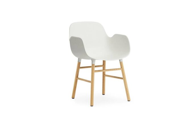 Normann Copenhagen Formen Fåtölj vit ek