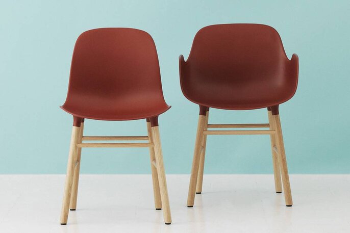 Normann Copenhagen Form Armchair stoel eiken blauw