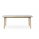 Normann Copenhagen Form tafel eiken grijs Normann Copenhagen Form tafel eiken grijs