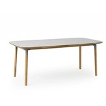 Normann Copenhagen Formulaire de table chêne gris Normann Copenhagen Formulaire de table chêne gris
