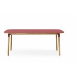 Normann Copenhagen Form røde egetræsbord