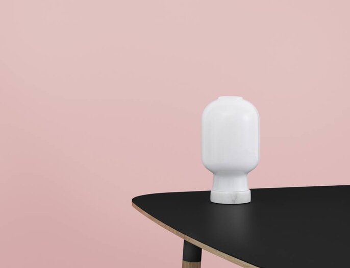 Normann Copenhagen AMP Tischlampe weiß Normann Copenhagen AMP Tischlampe weiß
