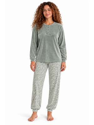 Cocodream Dames pyjama velours - winter - groen Cocodream Dames pyjama velours - winter - groen