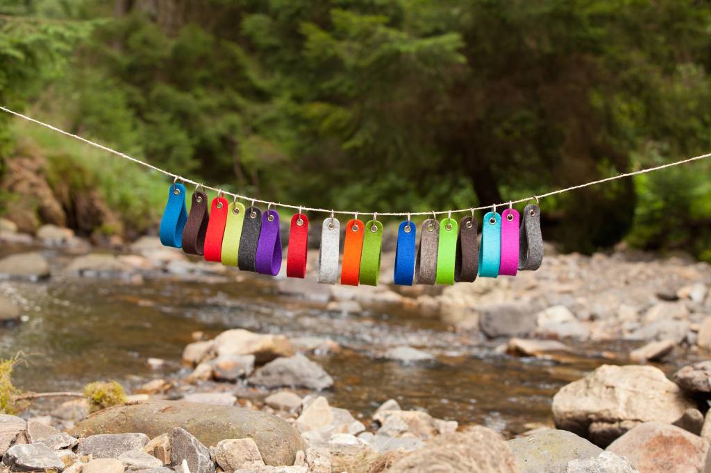 Keychain Light-Grey round