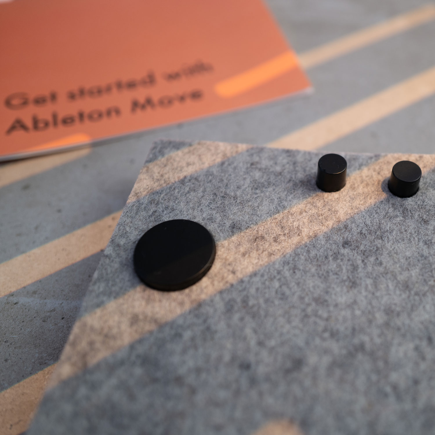 Ableton Move DeckCover Bright-Grey