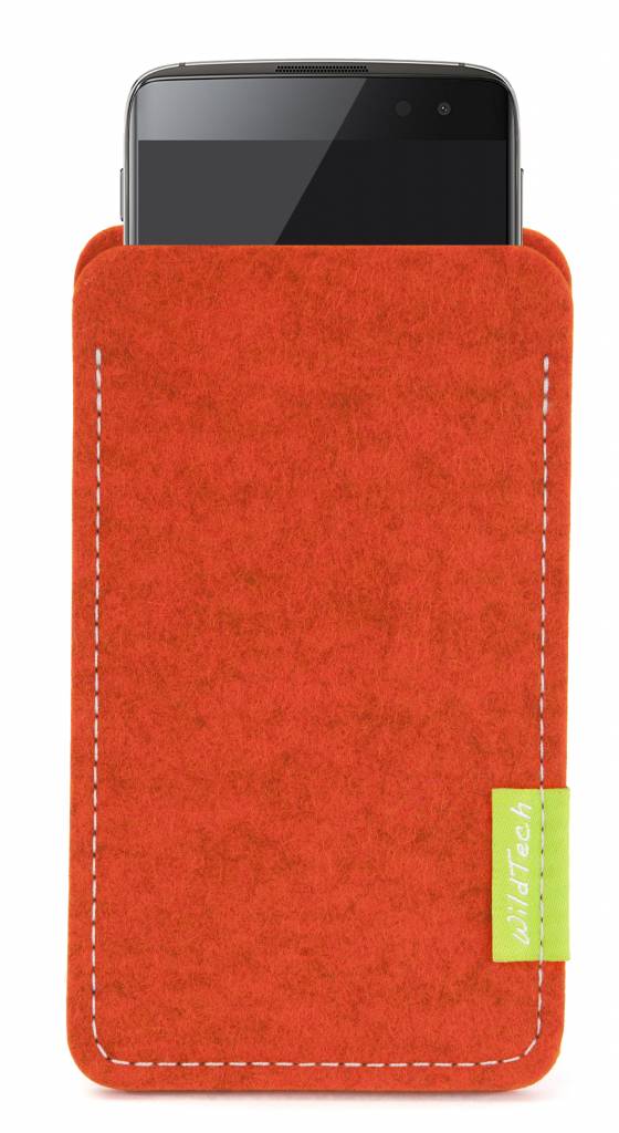 BlackBerry Sleeve Rust