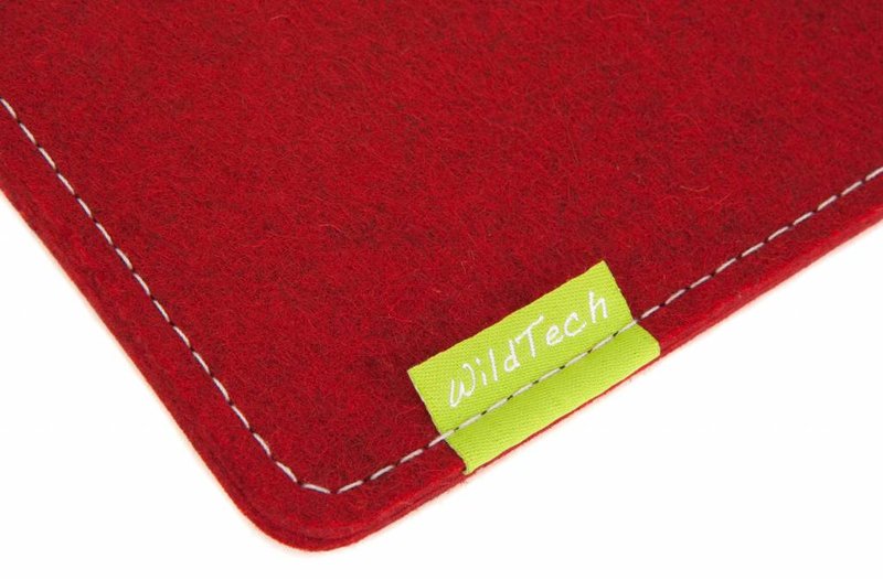 Apple MacBook Sleeve Cherry