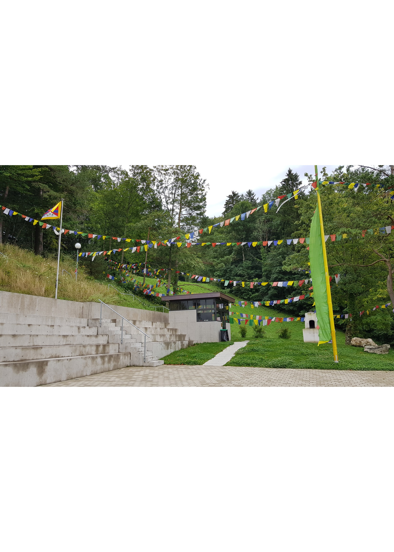 Tibetan Cotton Prayer Flags, XXL, 32 x 42 cm, 1.5 to 8 Meters